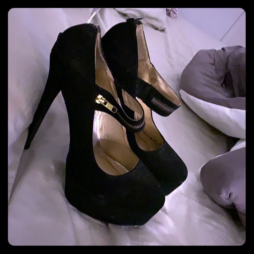 Black heels